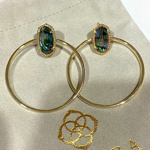 Kendra Scott Jewelry - Kendra Scott Mayra Earrings Gold